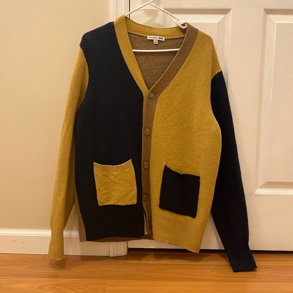 Uniqlo Other - Uniqlo x J.W. Anderson Two-Tone Cardigan